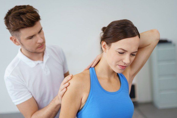 Ograniczenia ruchomości oraz przykurcze mięśniowe jako częsta przyczyna dolegliwości bólowych